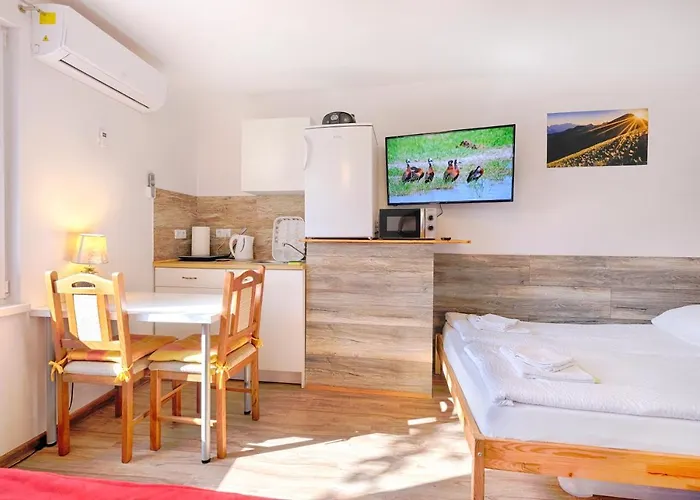 Lejlighed Southwest 3 With Aircon & Free Parking *