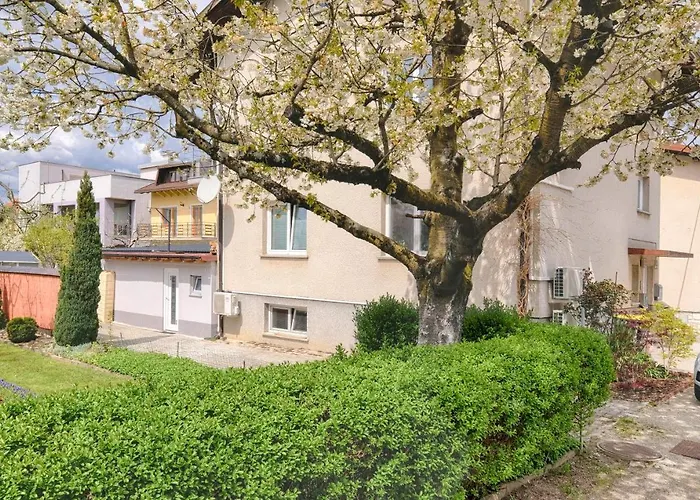 Southwest 3 With Aircon & Free Parking Lejlighed *